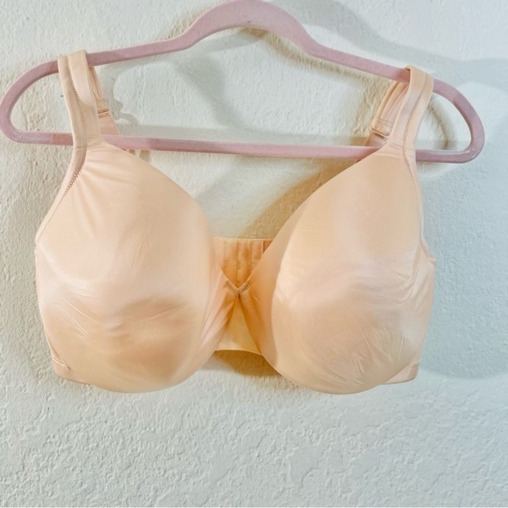 Cacique Lightly Lined Full Coverage Underwire Soft Cream Bra Women Size 40DDD